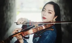 Trịnh Minh Hiền độc tấu violin ca khúc 'Người Hà Nội'