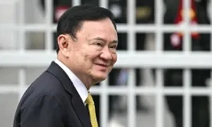 Ông Thaksin chuyển vào bệnh xá trong tù